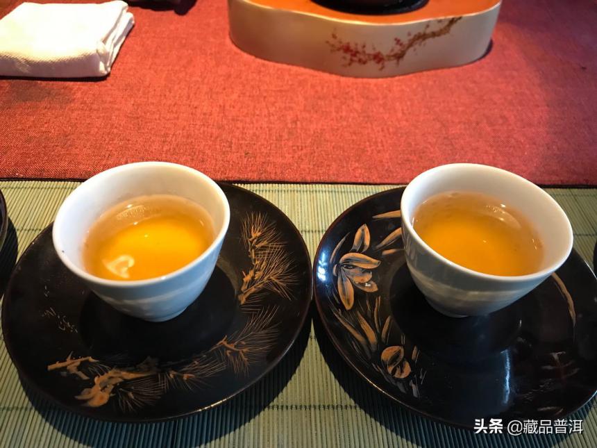 2010年金印竹筒茶，福今体系中的高端茶品，目前市场稀缺难寻
